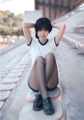 女同学3-免费国语版在线播放