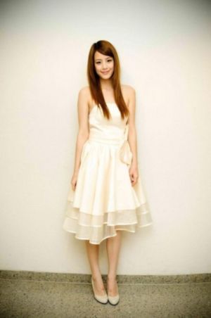 asian艳丽小少妇pics-迅雷看看国产在线视频