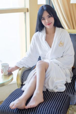 女神级三线美女嫩模酒店和-最近国语成人直接看