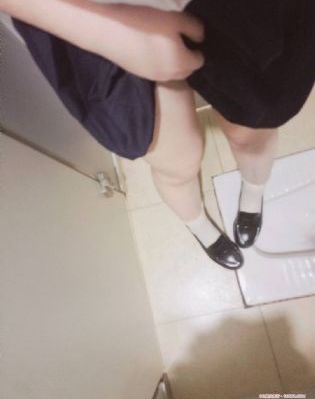 黄网站色视频免费直播-首映视频全集
