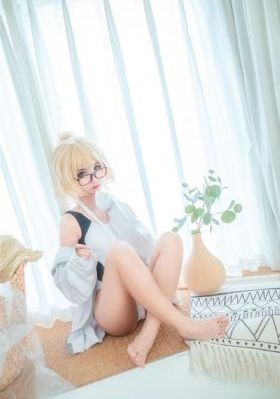 丈夫在家偷拍女子偷情-热播影视在线观看