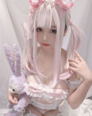 丰满少妇宾馆勾搭外卖员3p-正版国语版完整版