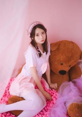 美女直播洗澡的软件下载-神马高清视频在线观看