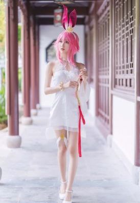 小sao货撅起屁股扒开-影音资源手机在线看片